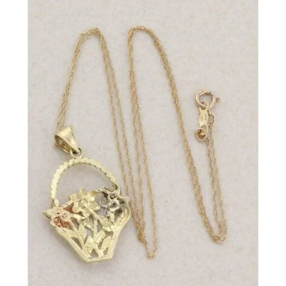 10k Yellow Gold White Gold Rose Gold Flower Basket Necklace 18" Chain - Picture 7 of 7